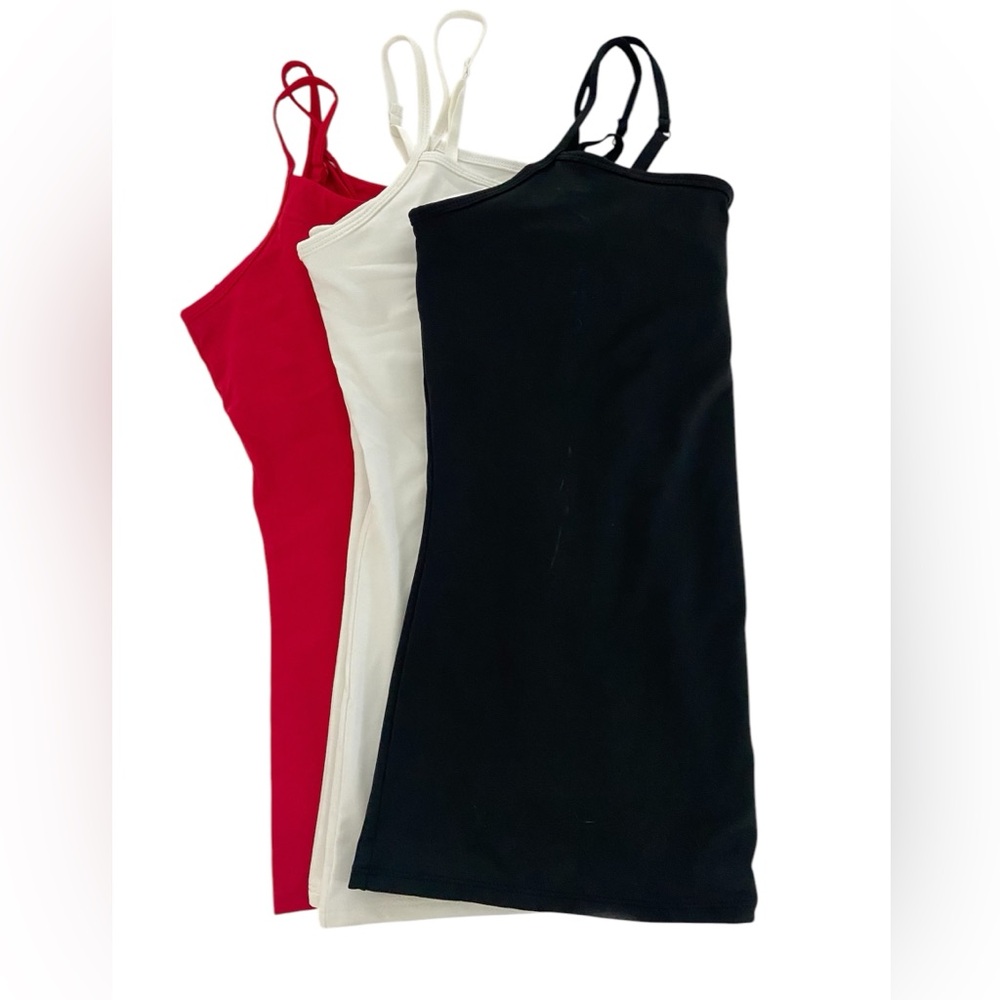 NY&Co RED, WHITE & BLACK Camisole With Shelf Bra    Size Large (3). Like new.